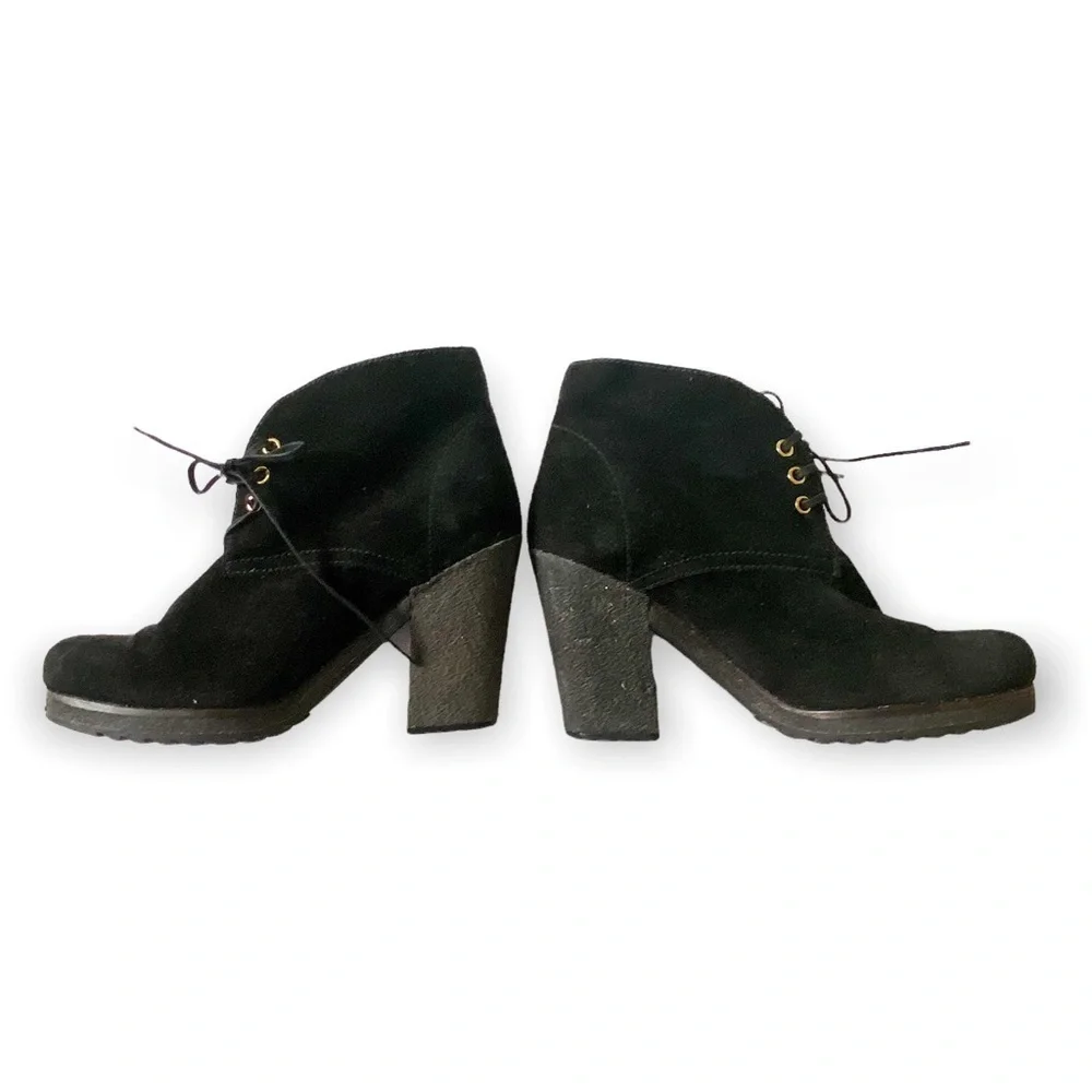 Prada Black Suede leather Chucker Boots, Platform Crepe Heel, Size 38.5 EU